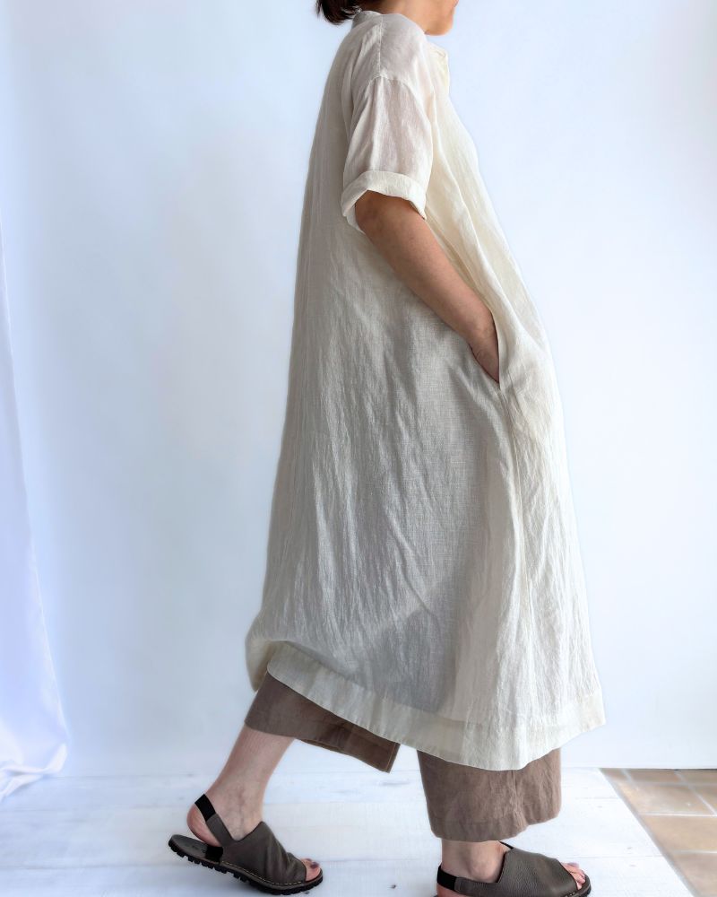 Band collar shirt dress in White