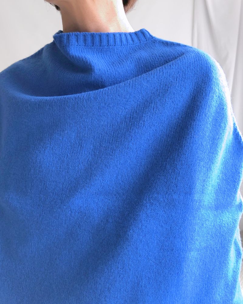 Shepherd Knit Cape in Blue
