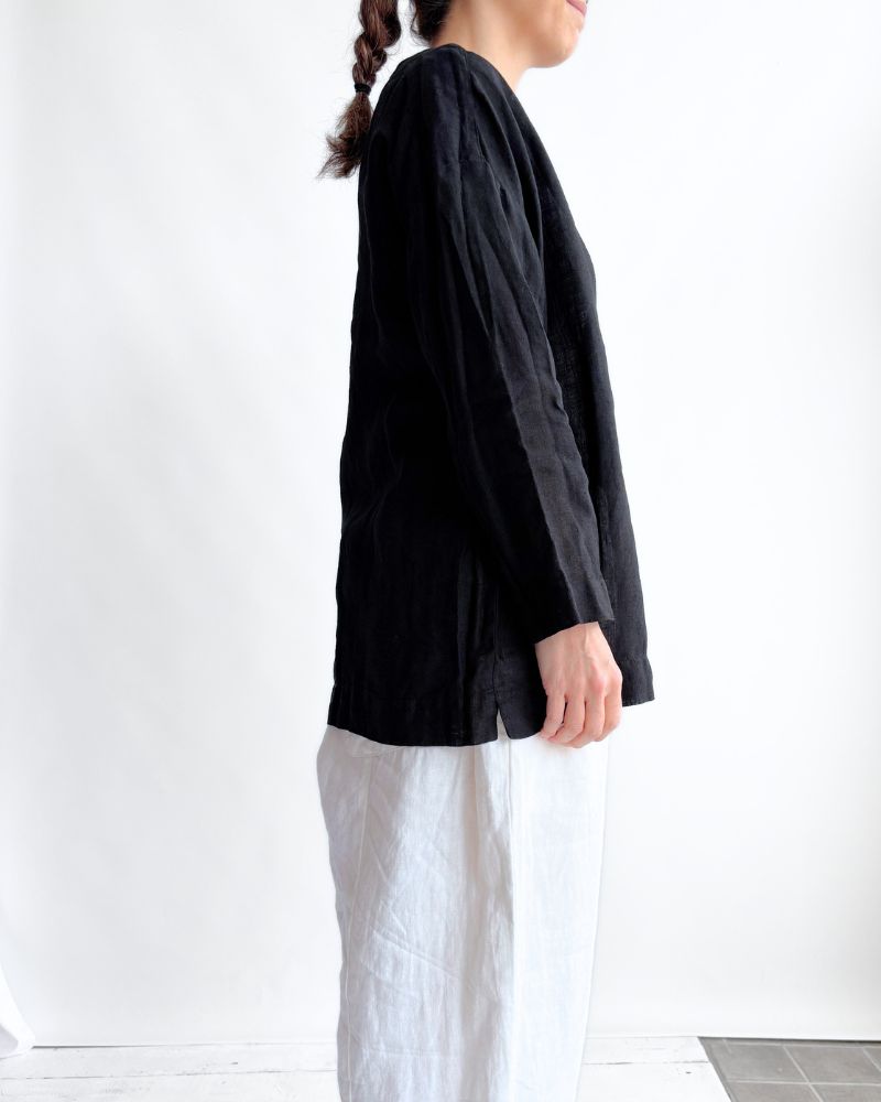 Organic Belgian Linen Simple Pullover in Noir