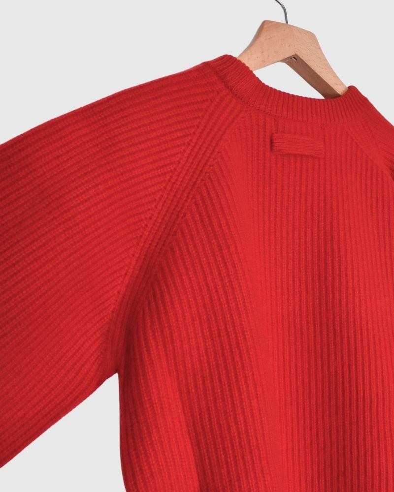 HIGHLAND Low Gauge Knit Pullover in Red