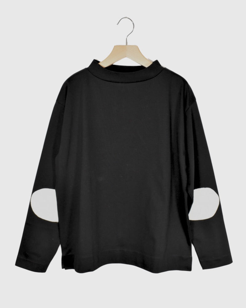 Heavy Plaid Patch Pullover In Black