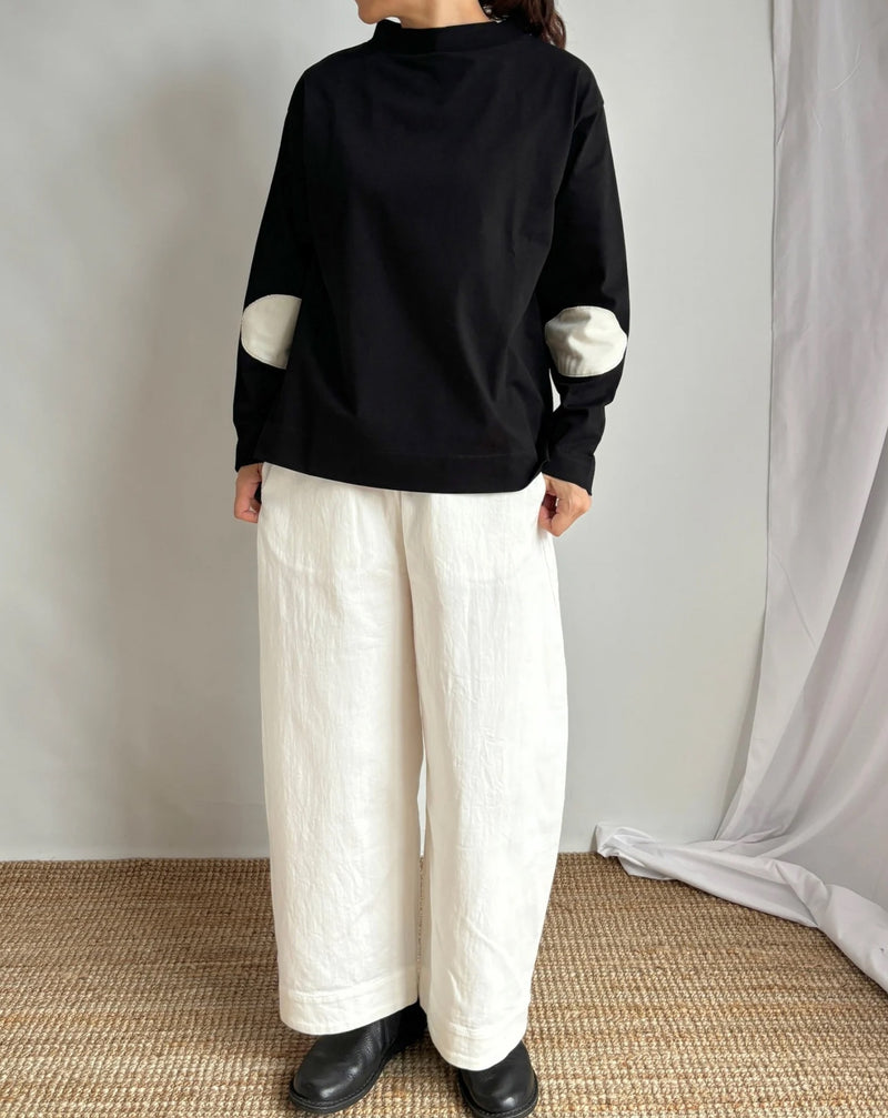 Heavy Plaid Patch Pullover In Black