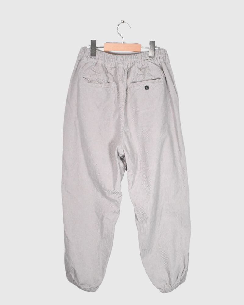 9WALES CORDUROY EASY PANTS in MilkyGray