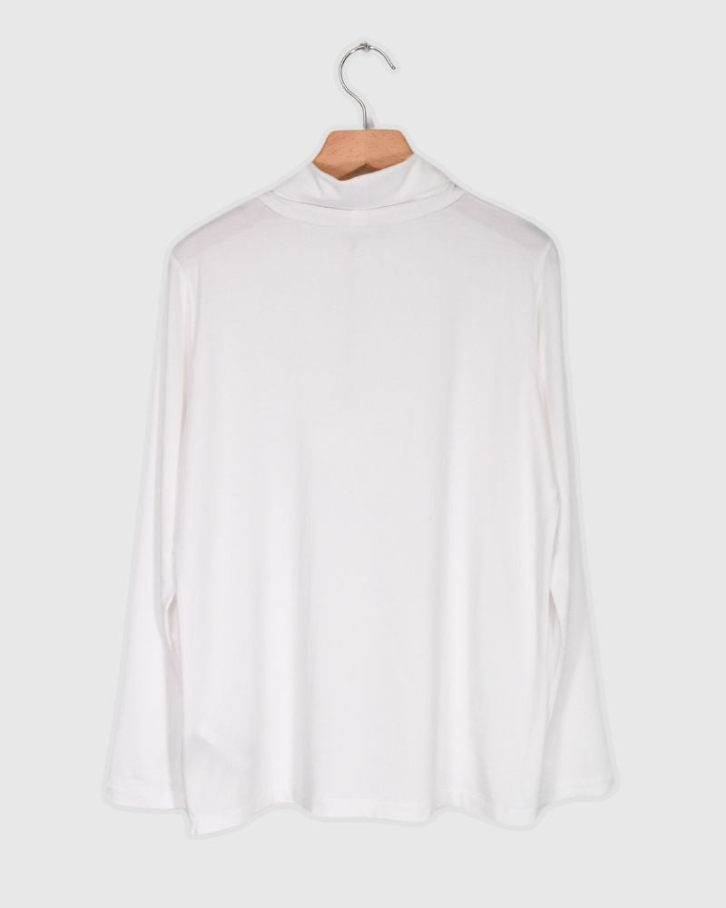 High neck collar P/O in White