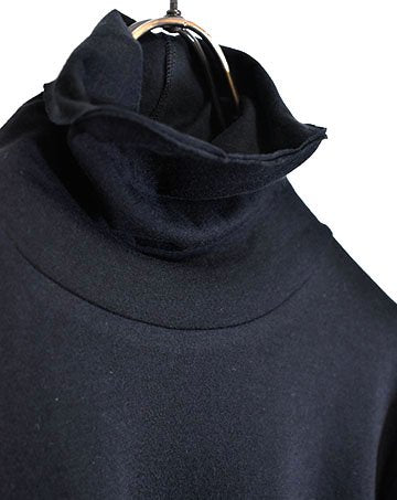 Turtleneck pullover