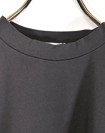Heavy cotton sheeting pullover