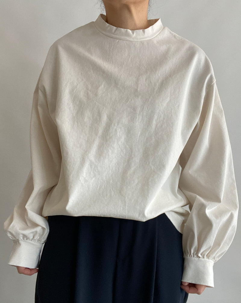 Heavy cotton sheeting pullover