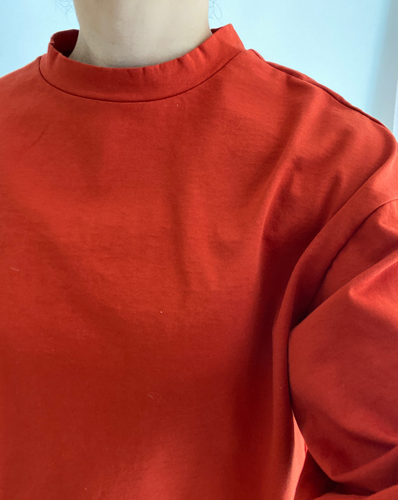 Heavy cotton sheeting pullover
