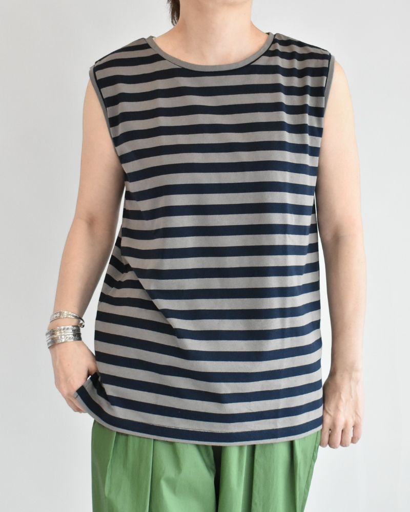 Crew Neck Tank Top in Gray/Navy