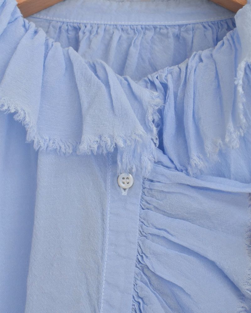 Frill blouse in Blue