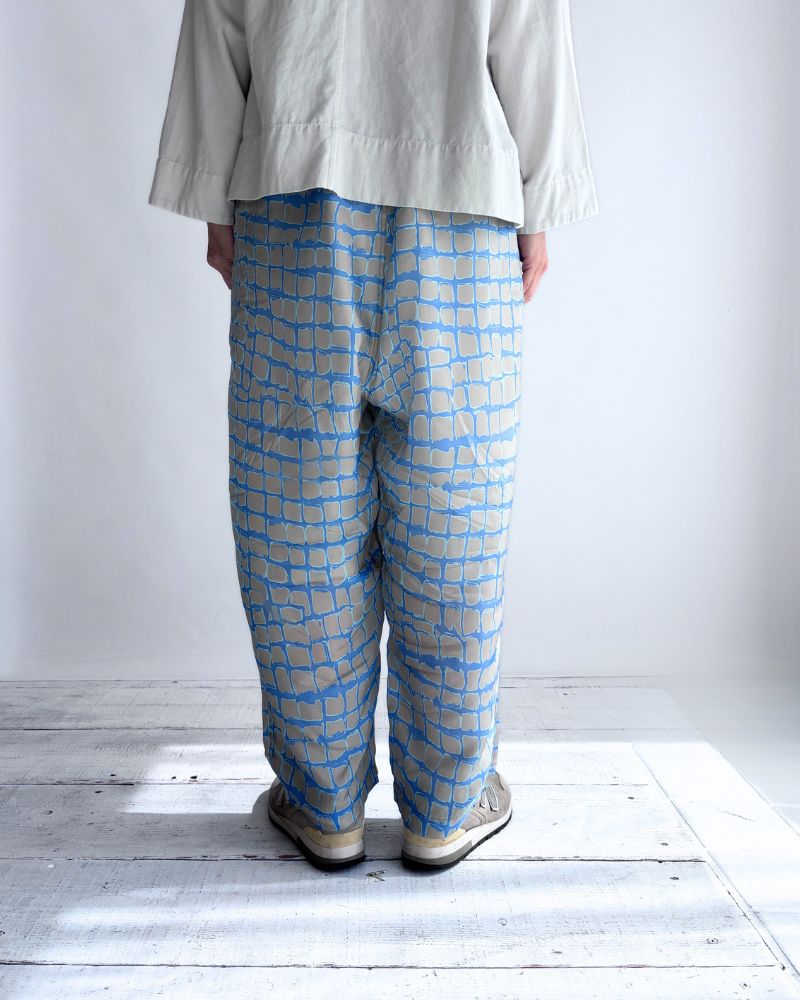 Cobblestone Pattern Easy Pants in SaxBeige