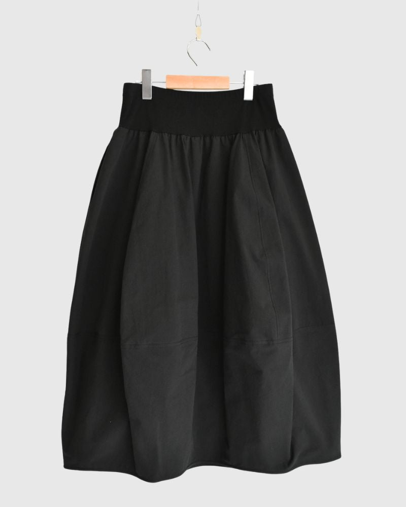 Rib Barrel Skirt in Black