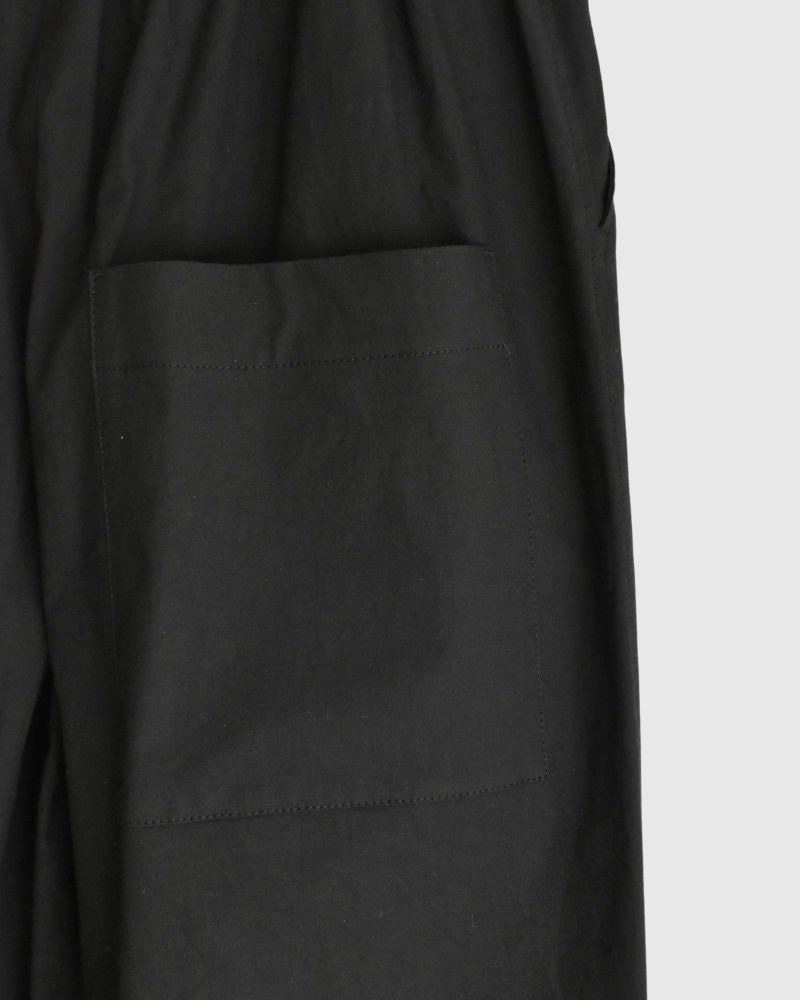 Easy Tapered Pants in Black