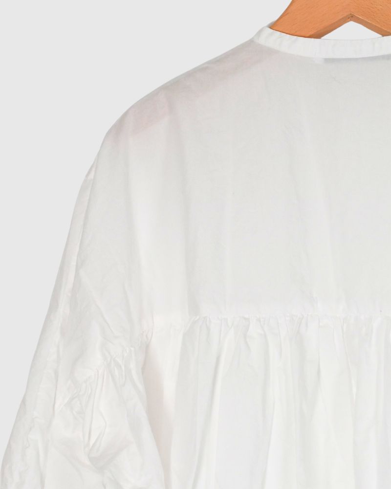 Gathered blouse in White