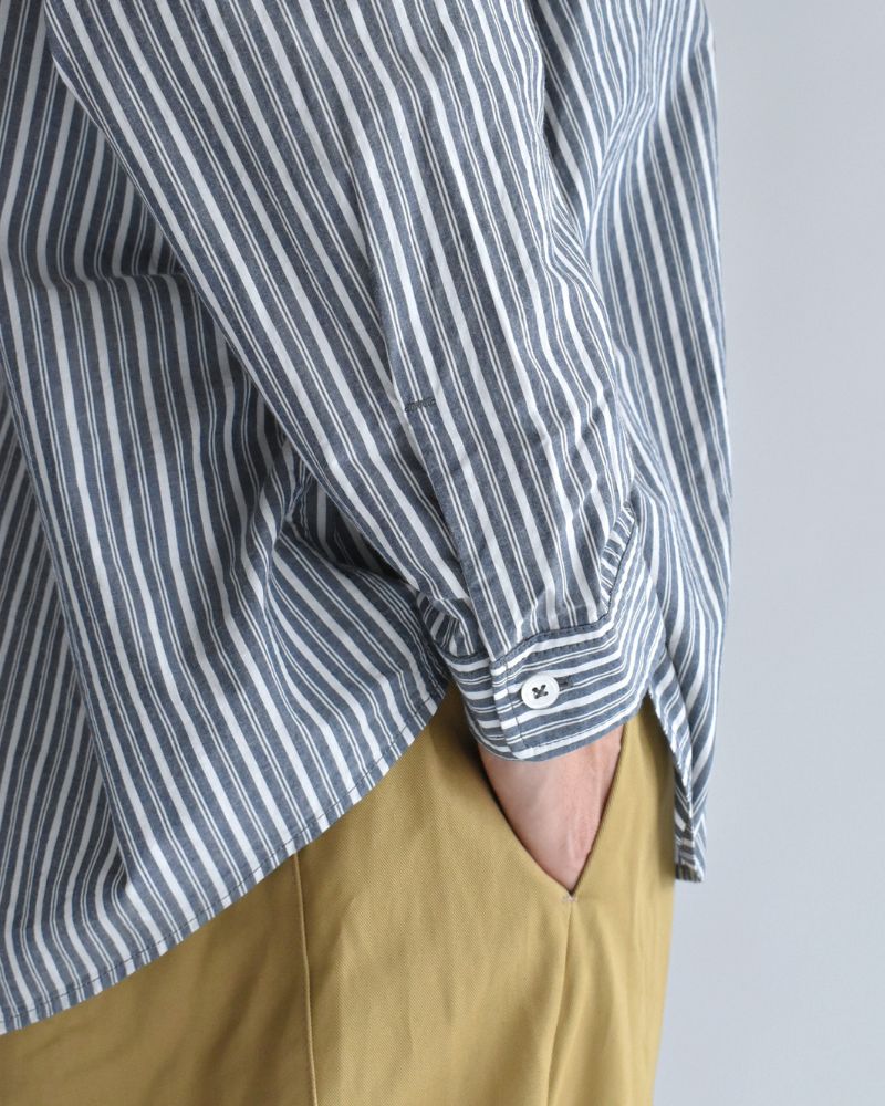 Regular Collar Big Shirt in White/Navy