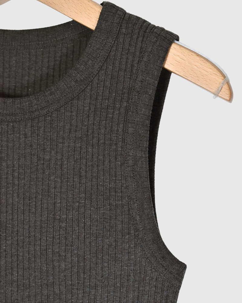 YAK TERECO TANK TOP in Charcoal