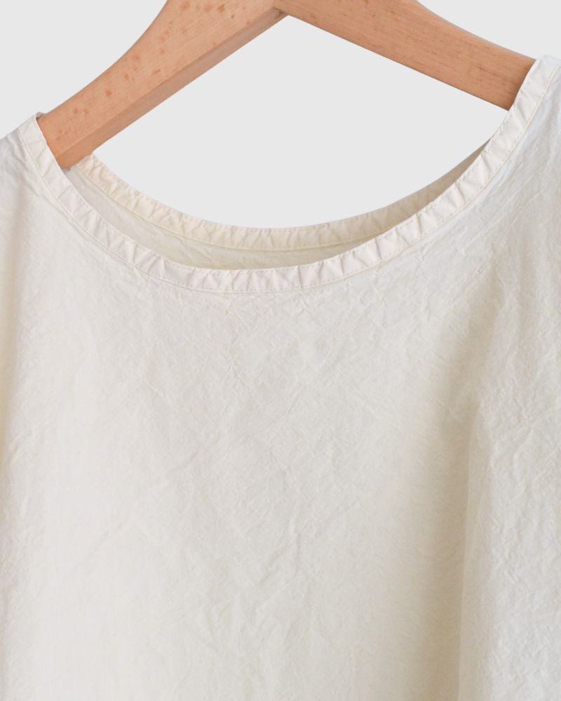 Shrink Pullover in Ivory