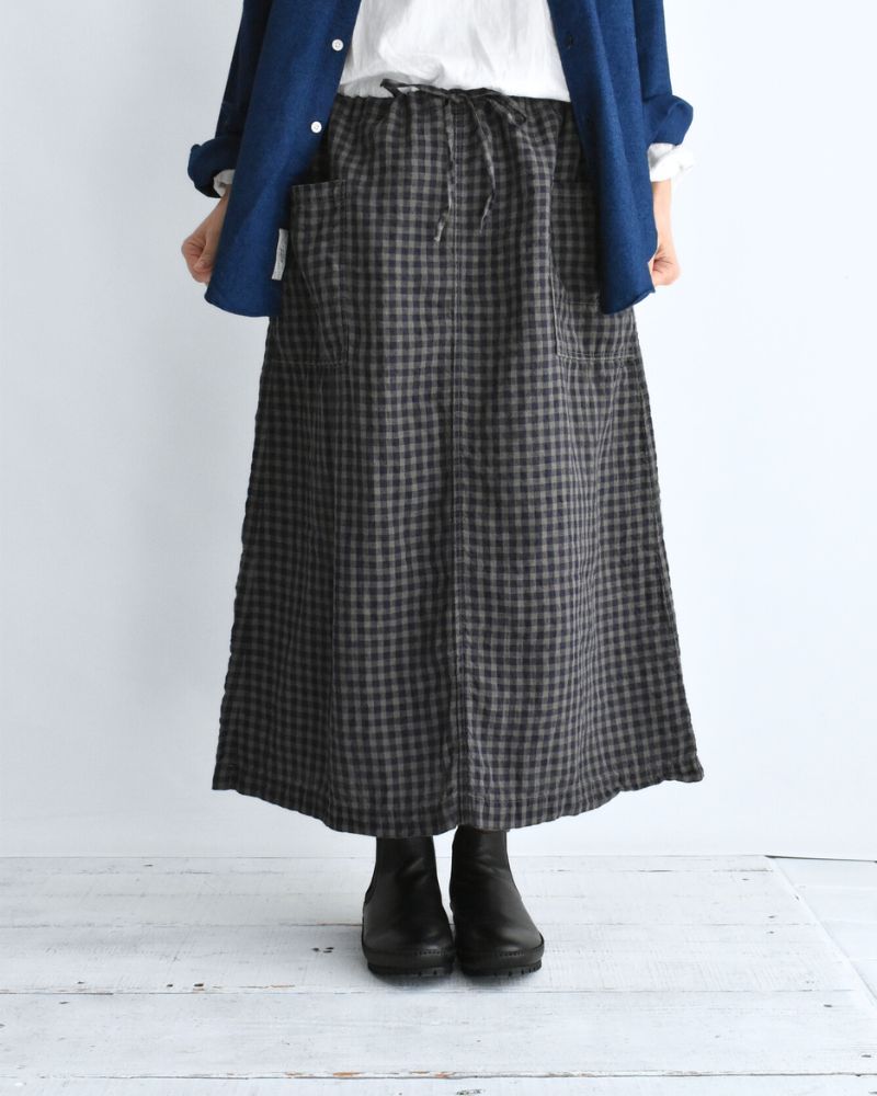 LINEN CHECK OVERDYE EASY SKIRT in SmokeGray