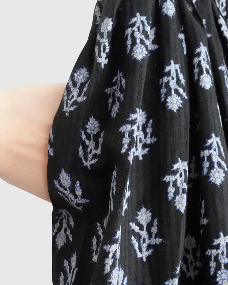 GATHERED SKIRT WITH LINING in Black