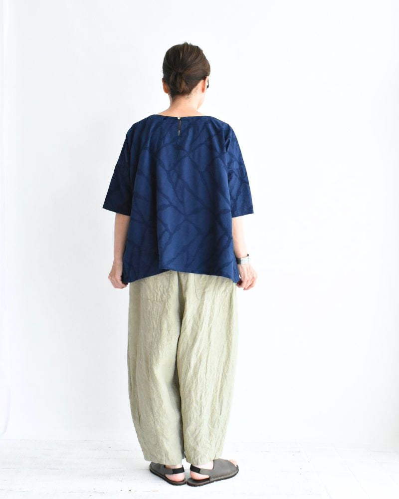 Panel Pullover Blouse (Embroidered) in Navy