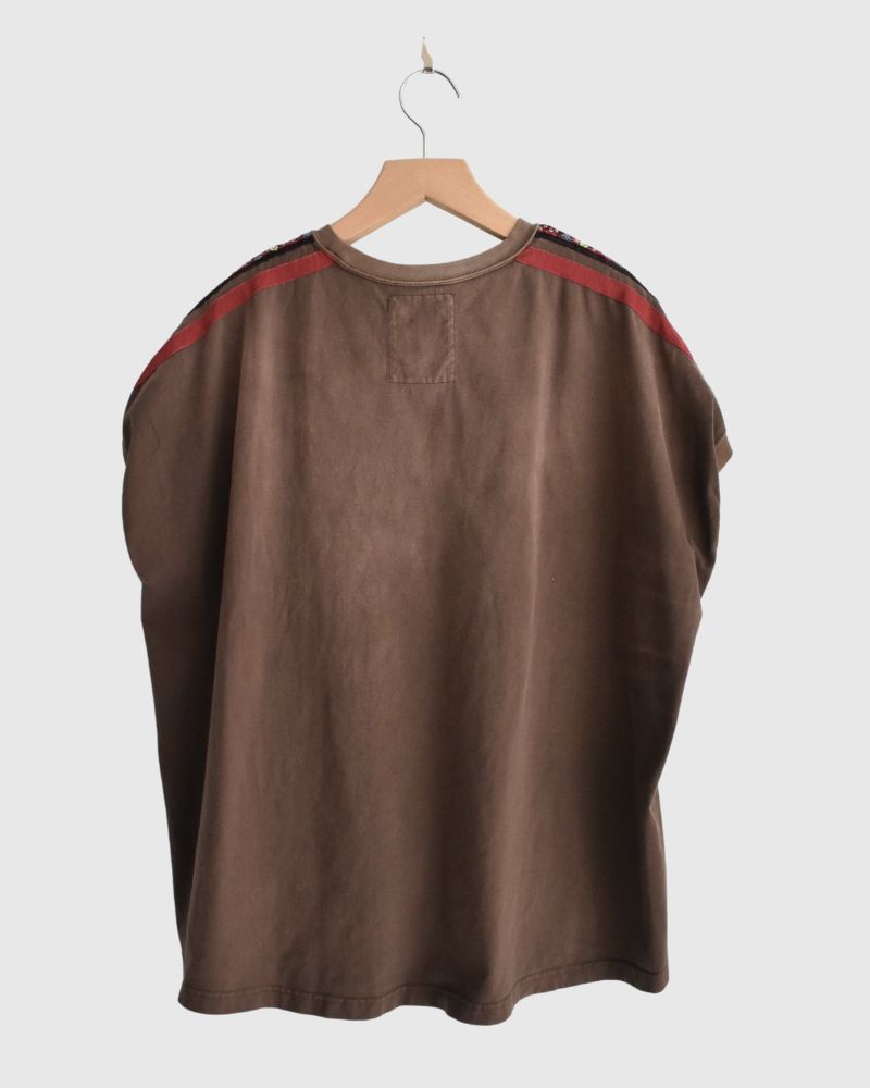 Vintage-style Tyrolean Tape Sleeveless T-shirt in Brown