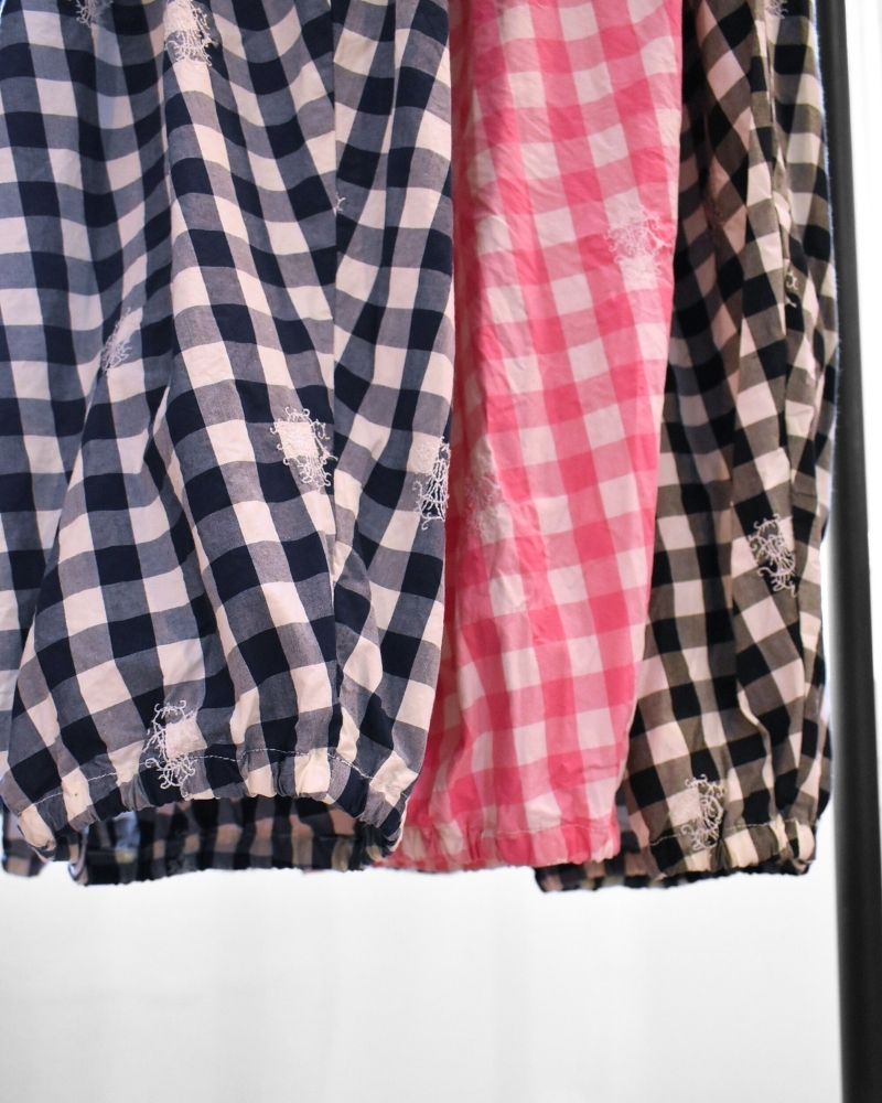 [Pre-order] S/S G1148 ORIGINAL EMBROIDERY LACE GINGHAM ameri PANTS（End of January – early February）