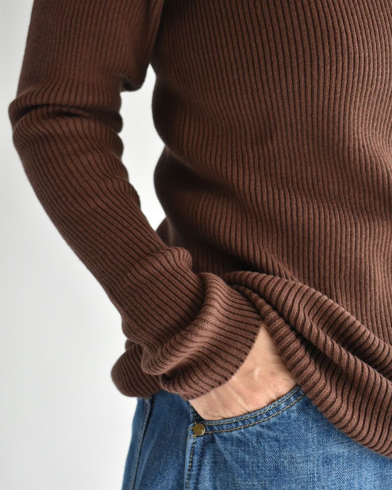 JAPAN WHOLEGARMENT Rib Knit Pullover in Brown