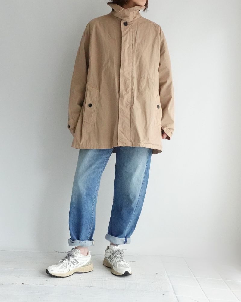 Balmacaan Short Coat in GrayKhaki