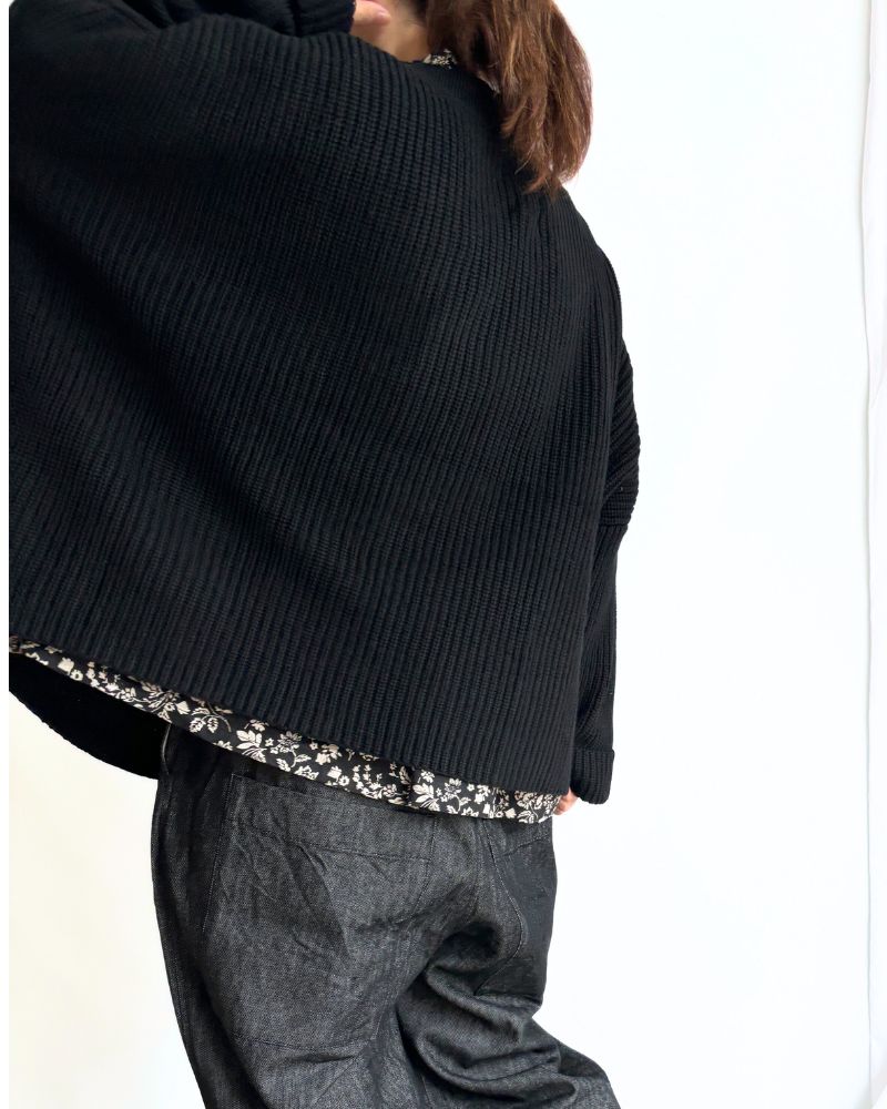 Lamb Wool Diagonal Cardigan in Black