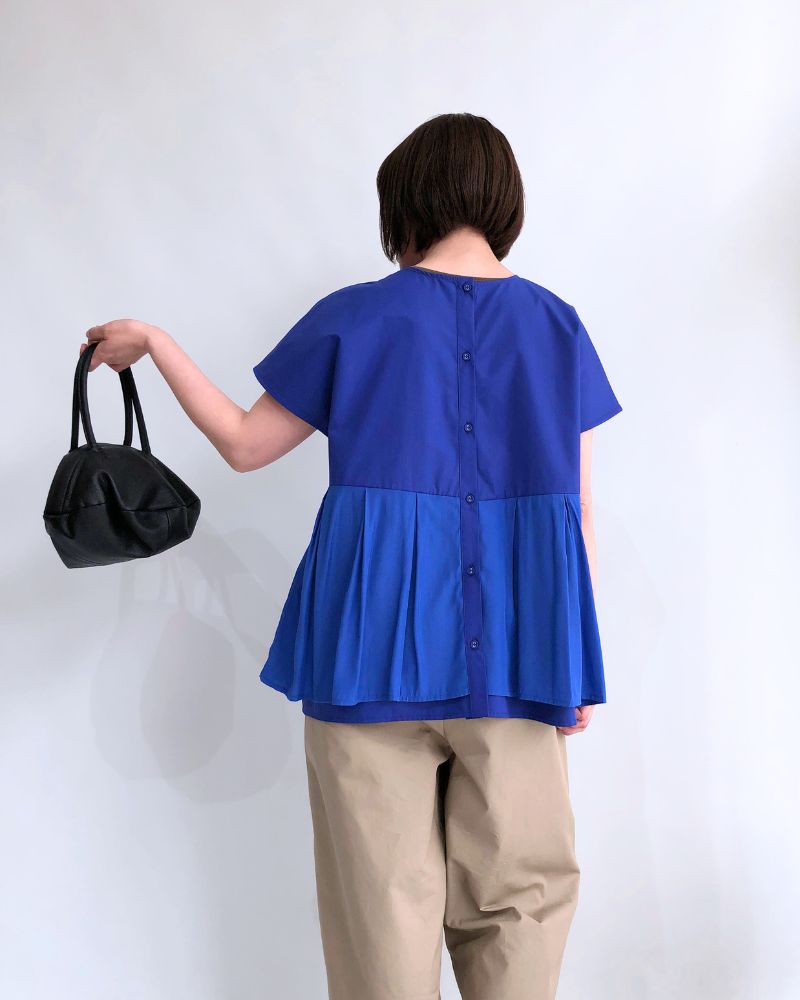 2WAY Tuck Design Top 'UTA' in Blue
