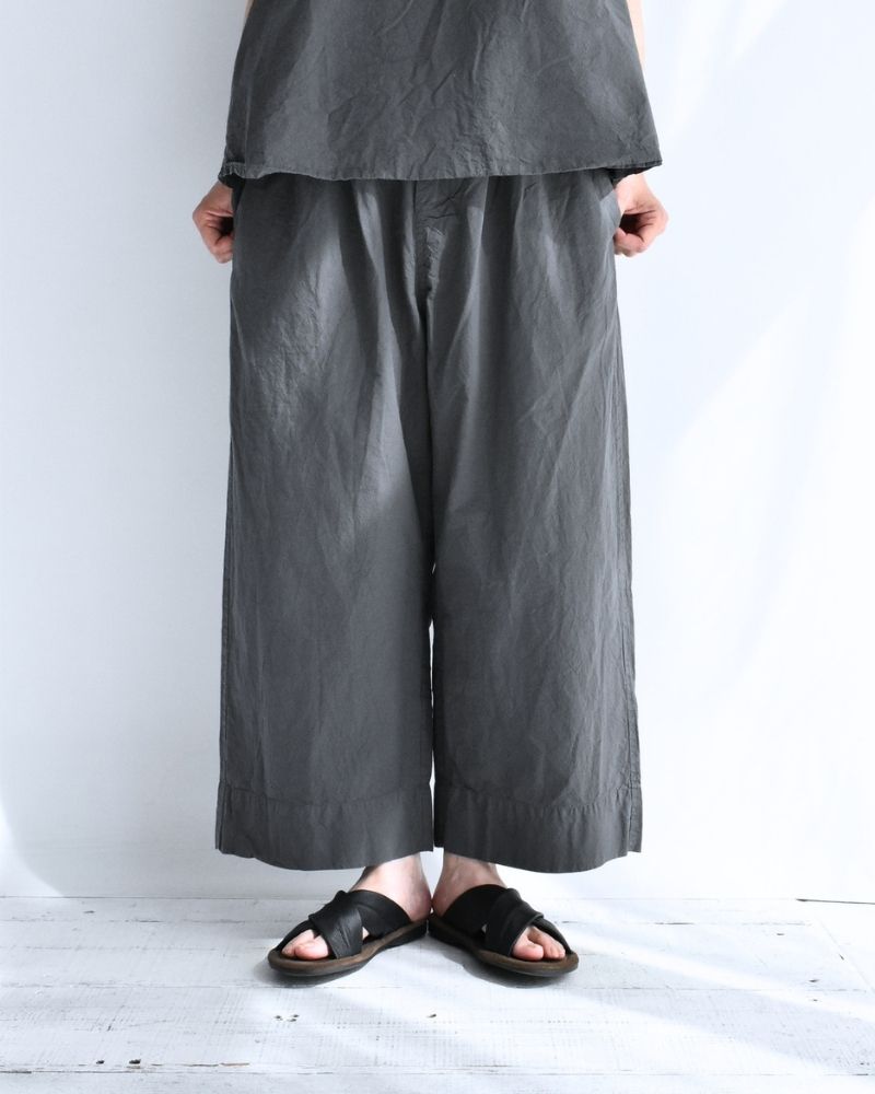 Shrink Wide Pants in Gray