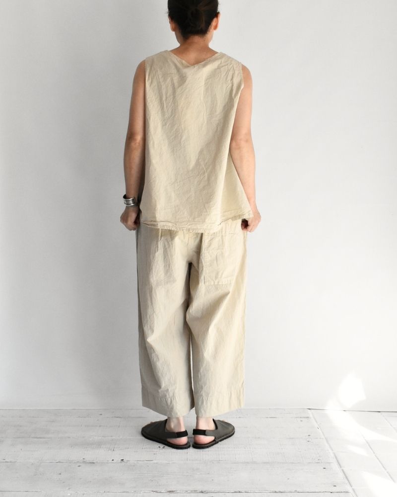 Shrink Sleeveless Top in Beige