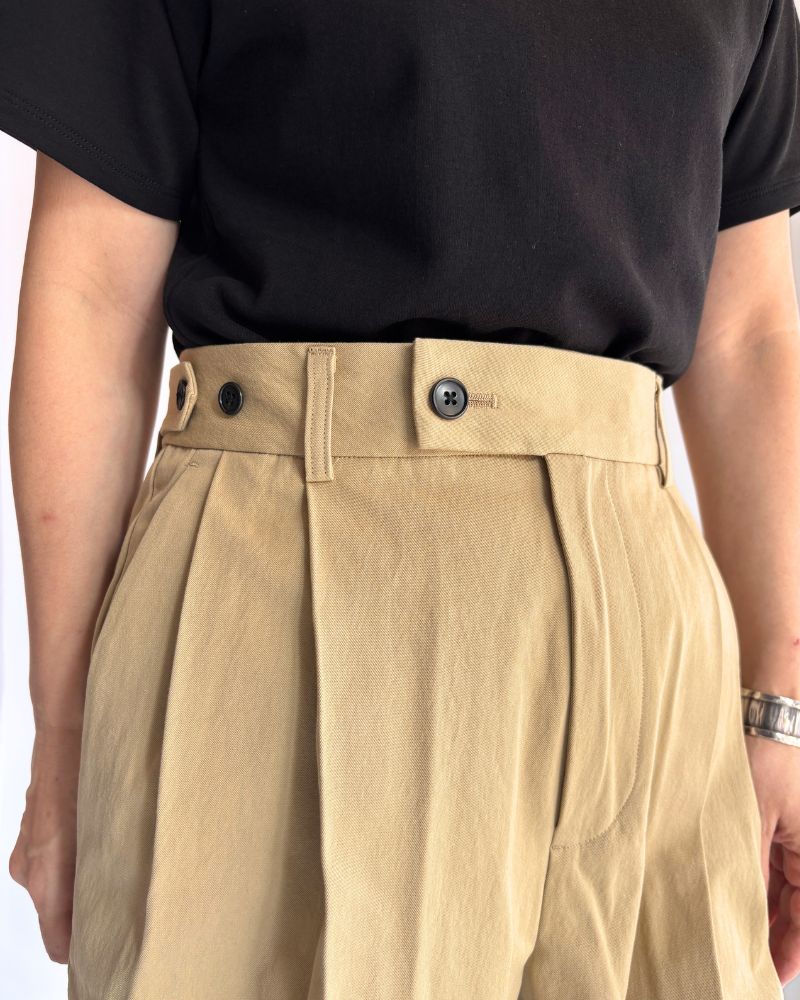 KARL-CHINO Center Press Pants in Beige