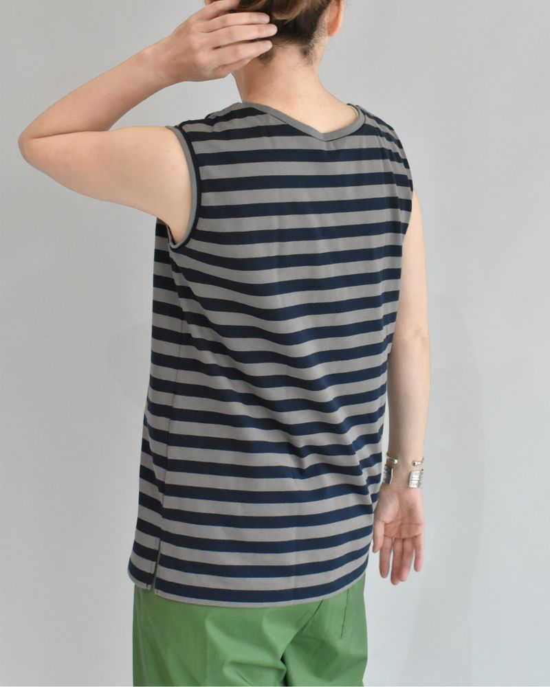 Crew Neck Tank Top in Gray/Navy