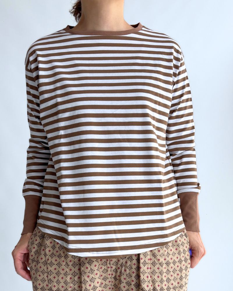 Gizandi Jersey Striped Long Tee in Brown/Off