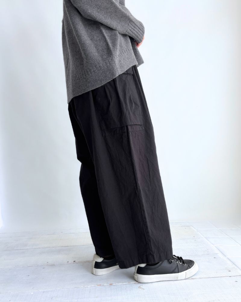 Unisex Cargo Pants in Black