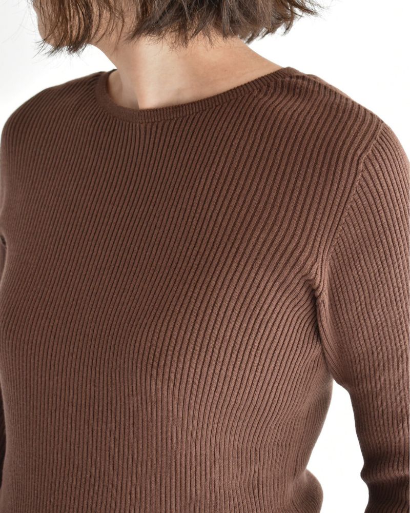 JAPAN WHOLEGARMENT Rib Knit Pullover in Brown