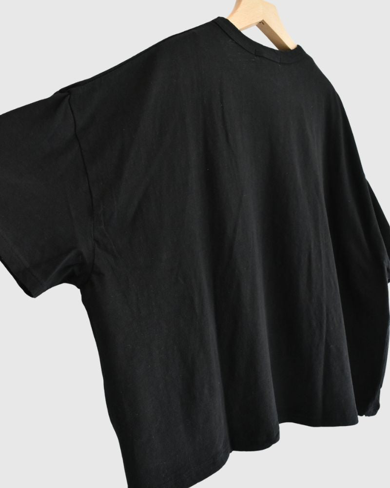 Wide T-shirt in Black