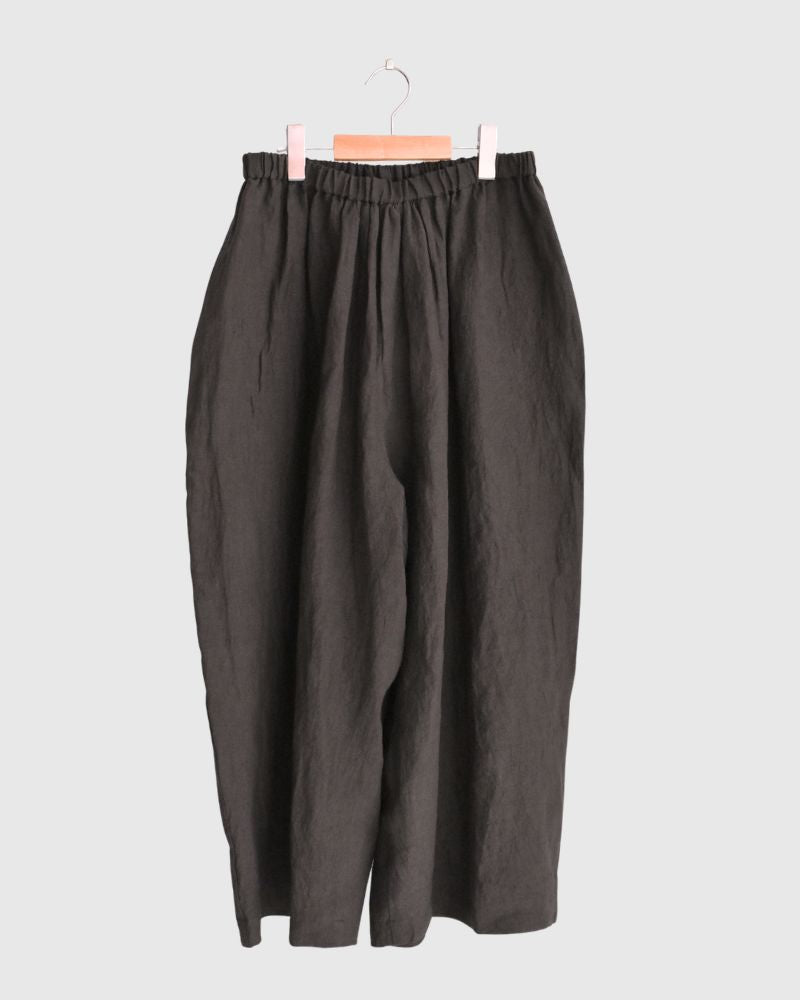 Wide Cocoon Gathered Pants (LINEN) in Brown