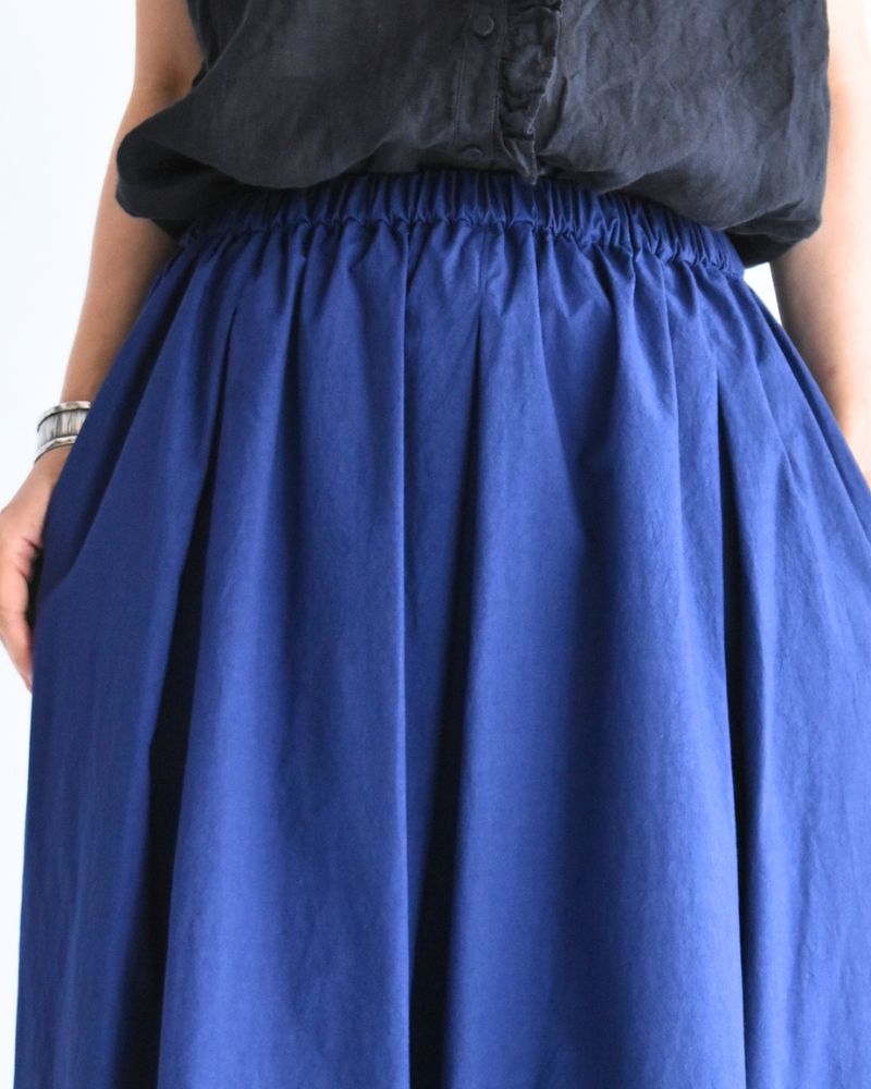 Easy Tuck Skirt in Blue