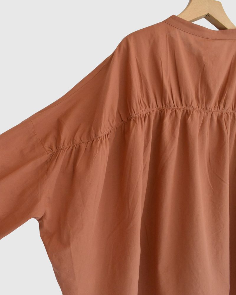Wide back gathered blouse 'WIYAM' in Teracotta