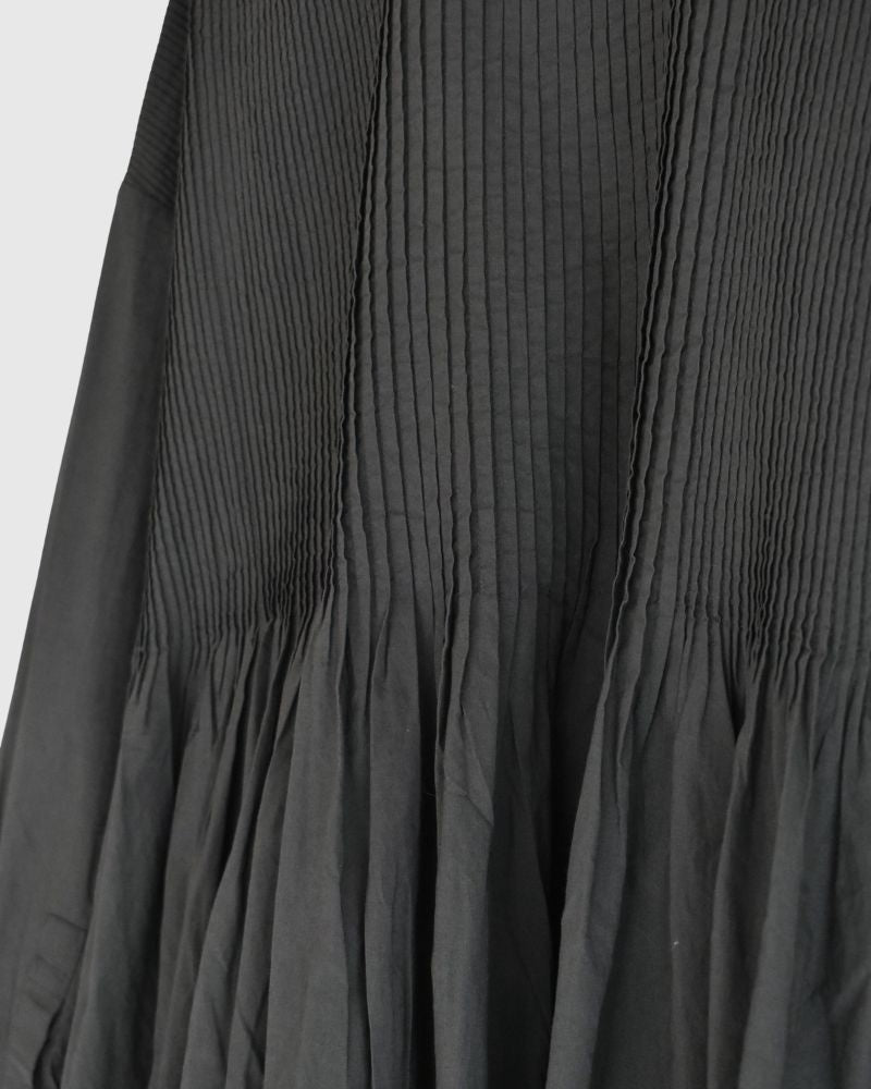 BANDED COLLAR SHIRT WITH MINI PINTUCK in CharcoalGray