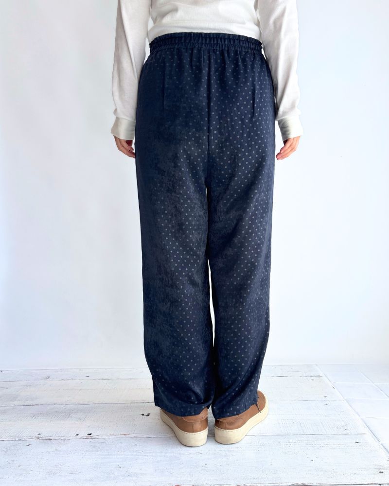 Embossed dot pants 'SONK' in Navy