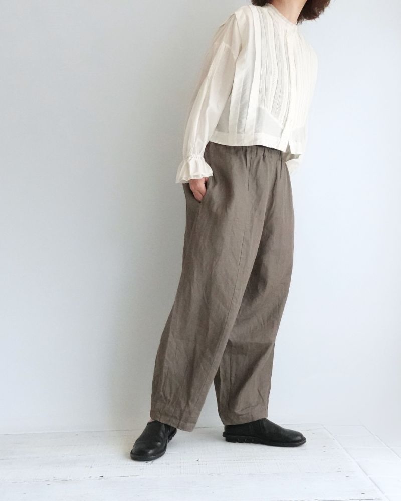 Airy Pintuck Lace Blouse in OffWhite
