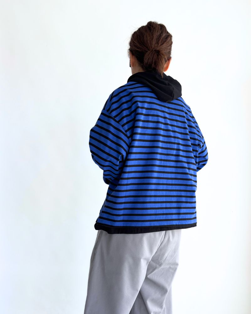 Drawstring Hoodie Pullover in Black