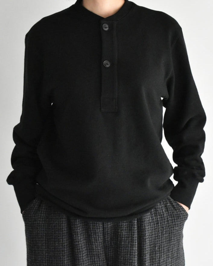 Recycle/Organic Henley Neck Sweatshirt in Black