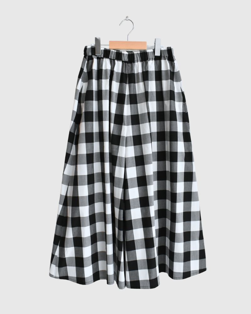 Block Check Culotte Pants in White/Black