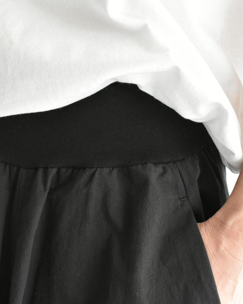 Rib Barrel Skirt in Black