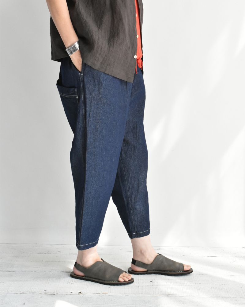 Big Pocket Pegtop Pants (Denim) in Indigo