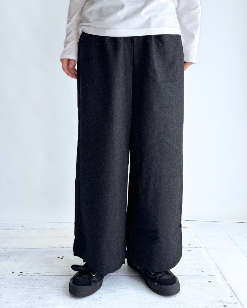 WOOL FLANNEL EASY WIDE PANTS in Charcoal